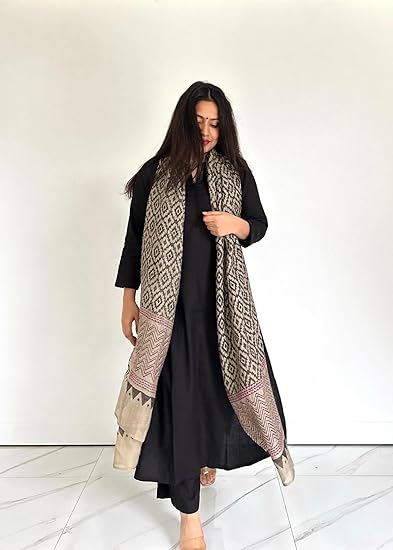 ANNI Designer Women's Rayon Viscose Straight Solid Kurta with Pant & Dupatta Clothing Kurtis