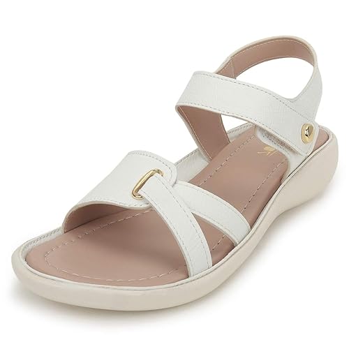 Vendoz Women Stylish Cream Flat Sandals Footwear Sandals